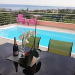 M&m With Private Pool Apartment Kucine