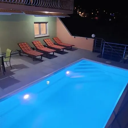 Apartman M&m With Private Pool
